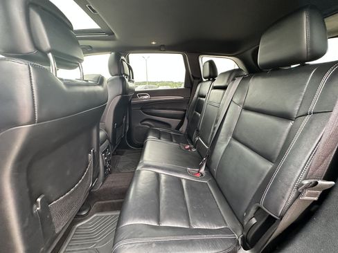 Used 2017 Jeep Grand Cherokee Limited AWD/4WD image 20