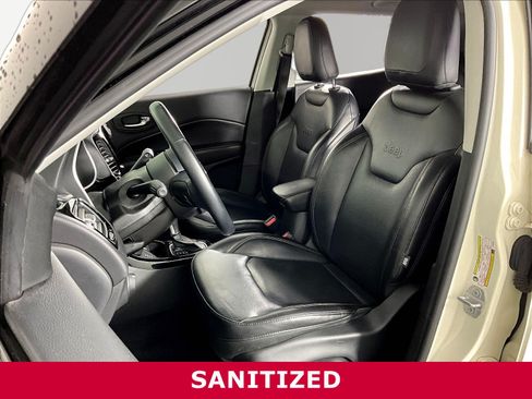 Used 2018 Jeep Compass Limited AWD/4WD image 20