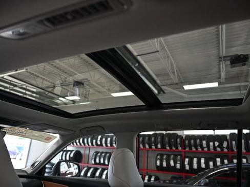 Certified 2026 Toyota Grand Highlander AWD Hybrid image 21