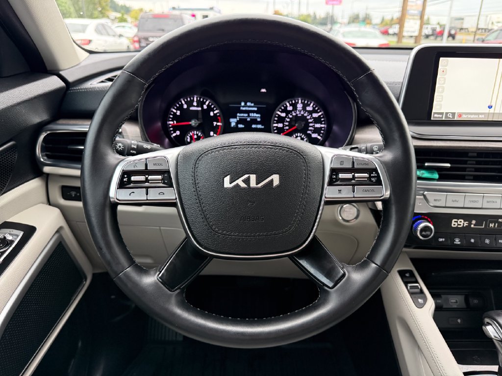 Certified 2022 Kia Telluride EX w/ EX Premium Package AWD/4WD image 25