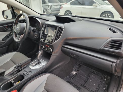 Used 2021 Subaru Crosstrek 2.0i Premium w/ Moonroof Package AWD/4WD image 25