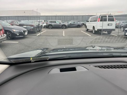 Used 2025 Buick Encore GX Preferred image 33