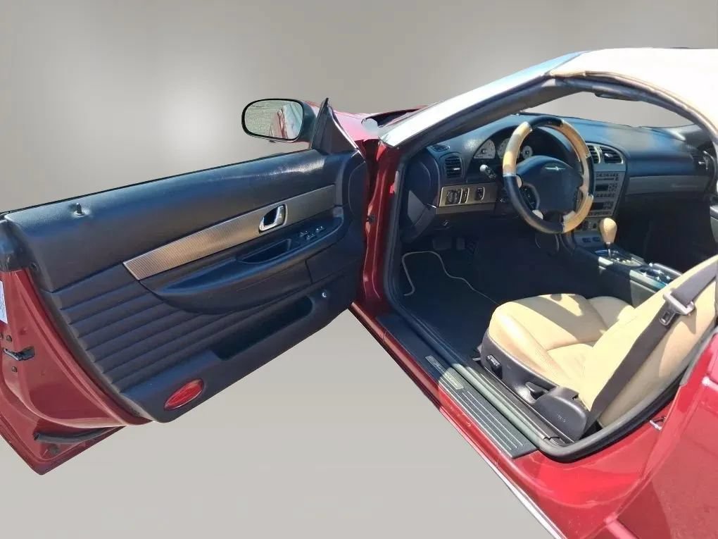Used 2004 Ford Thunderbird RWD image 18