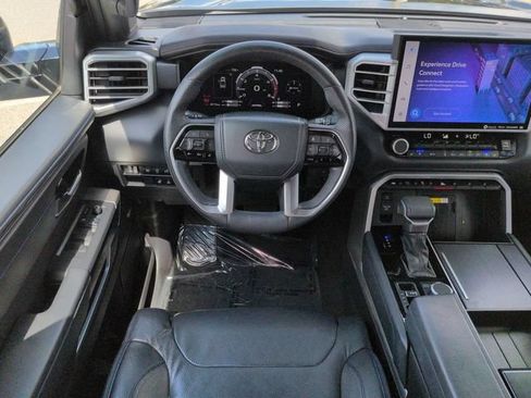 Used 2022 Toyota Tundra Platinum AWD/4WD image 16