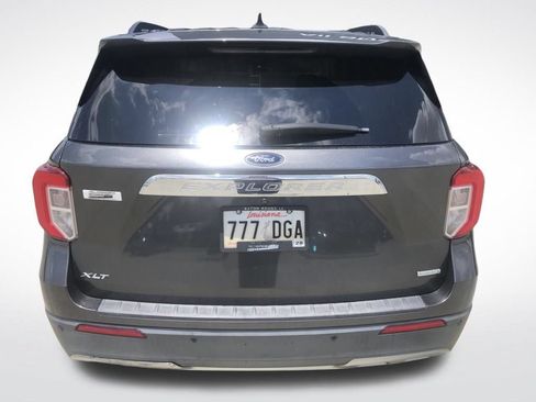 Used 2020 Ford Explorer XLT w/ Equipment Group 202A RWD image 8