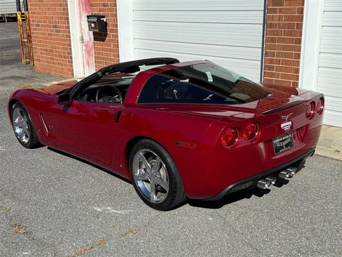 Used 2008 Chevrolet Corvette Coupe w/ Z51 Performance Package image 26