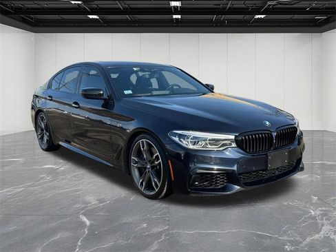 Used 2018 BMW M550i xDrive image 13