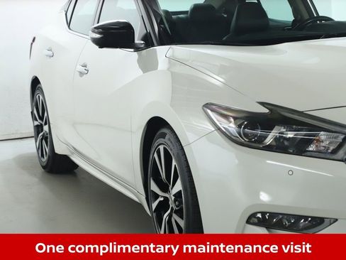 Used 2018 Nissan Maxima Platinum image 10