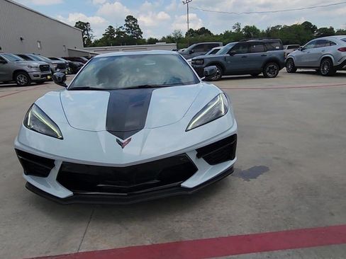Used 2022 Chevrolet Corvette Stingray Preferred Cpe RWD image 3