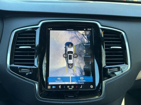 Certified 2023 Volvo XC90 B6 Plus w/ Protection Package Premier image 31