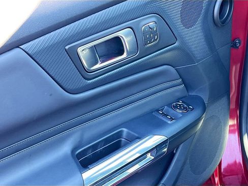 Used 2024 Ford Mustang Premium image 18