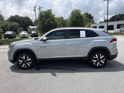 Used 2020 Volkswagen Atlas Cross Sport SE AWD/4WD image 9