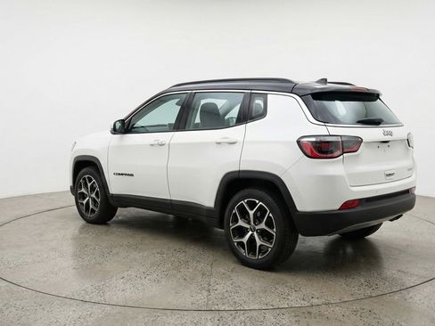Used 2025 Jeep Compass Limited AWD/4WD image 6