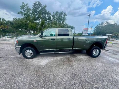 Used 2021 RAM 3500 Tradesman w/ Chrome Appearance Group AWD/4WD image 6
