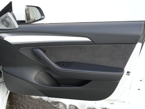 Used 2022 Tesla Model 3 Long Range image 34