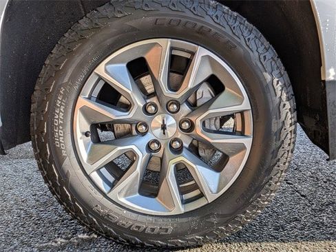 Used 2021 Chevrolet Silverado 1500 RST w/ All Star Edition Plus image 37