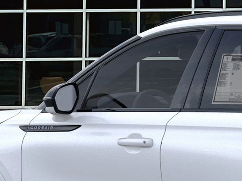 New 2025 Lincoln Corsair FWD w/ Equipment Group 101A image 20