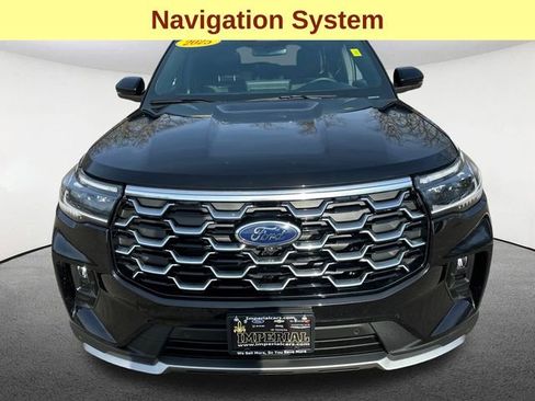 Used 2025 Ford Explorer Platinum w/ LUX Leather Package image 4