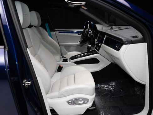 Used 2022 Porsche Macan GTS image 60