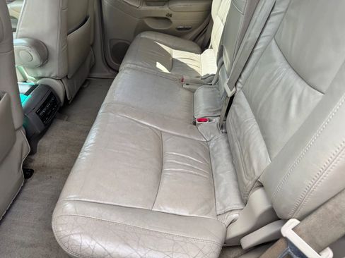 Used 2004 Lexus GX 470 image 8