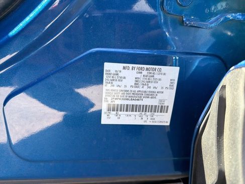 Used 2020 Ford Edge SE image 14