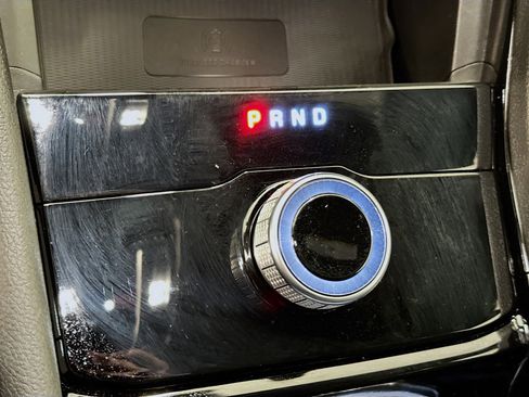 Used 2023 Jeep Grand Cherokee Altitude image 24