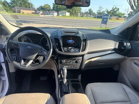 Used 2018 Ford Escape Titanium FWD image 14