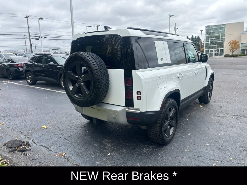 Used 2024 Land Rover Defender 110 S AWD/4WD image 5