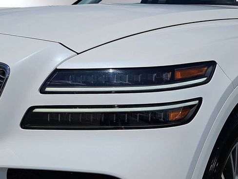 Used 2025 Genesis GV80 2.5T Standard AWD/4WD image 8