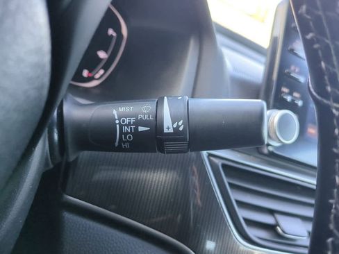 Used 2018 Honda Accord Sport image 24