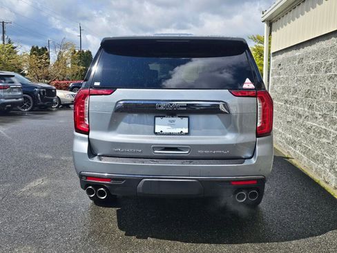 Used 2023 GMC Yukon Denali Ultimate AWD/4WD image 5