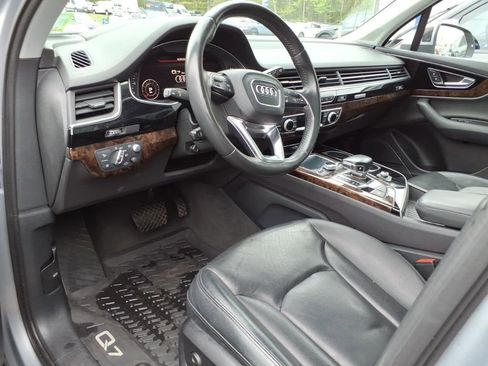 Used 2018 Audi Q7 3.0T Prestige AWD/4WD image 12