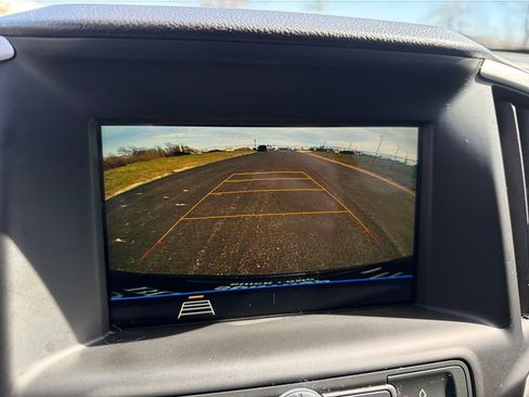 Used 2019 GMC Terrain SLE w/ Driver Convenience Package image 22