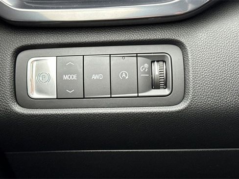 New 2026 GMC Acadia AT4 w/ Super Cruise Package image 33