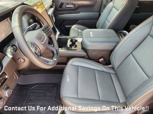 New 2026 GMC Yukon XL AT4 w/ AT4 Premium Package AWD/4WD image 9