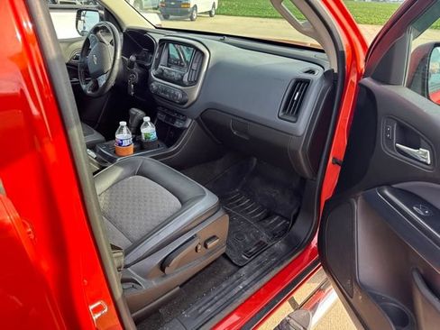Used 2016 Chevrolet Colorado Z71 AWD/4WD image 12