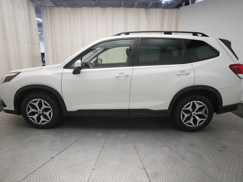 Used 2024 Subaru Forester Premium AWD/4WD image 24