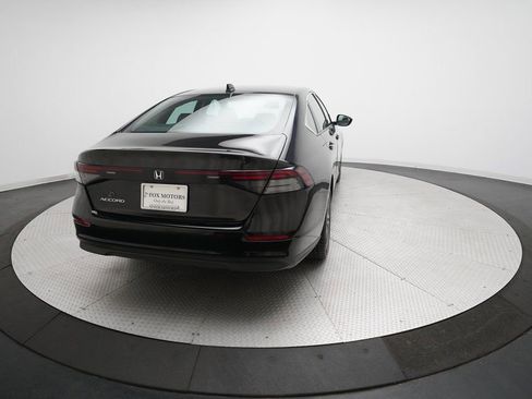 Certified 2023 Honda Accord EX image 35