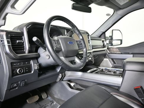 Used 2023 Ford F350 Lariat w/ Tremor Off-Road Package AWD/4WD image 23