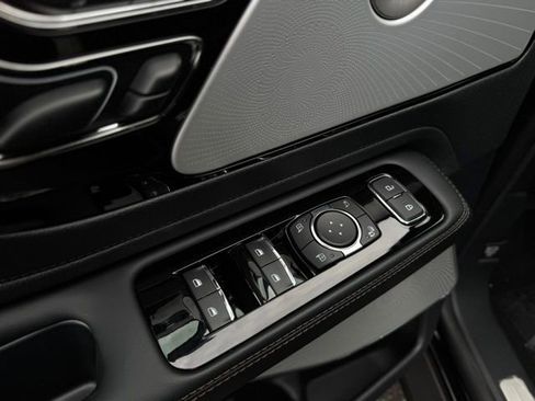 New 2026 Lincoln Aviator Reserve image 14