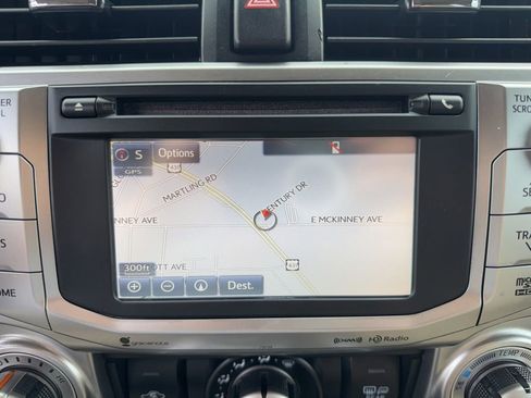Used 2018 Toyota 4Runner SR5 Premium RWD image 36