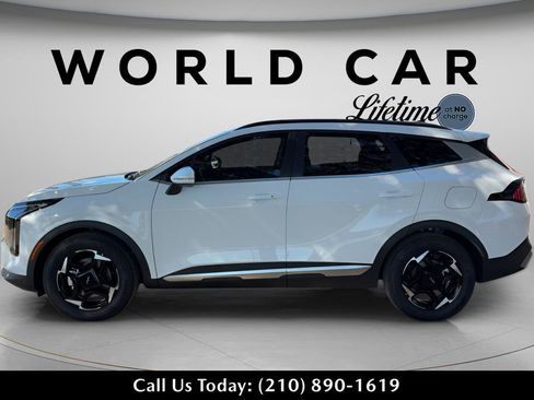 New 2026 Kia Sportage EX w/ EX Panorama Roof Package image 3