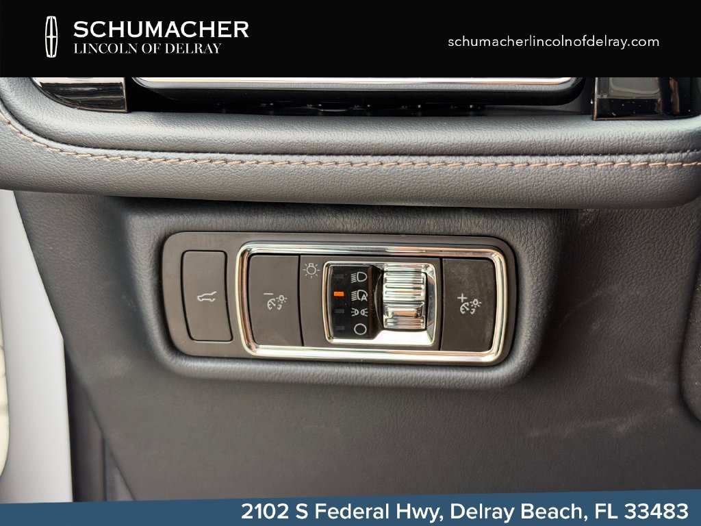 New 2027 Lincoln Aviator 2WD image 27