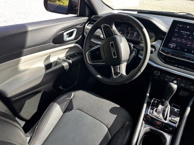 Used 2023 Jeep Compass Limited AWD/4WD image 21
