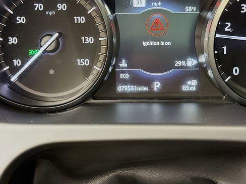 Used 2018 Land Rover Discovery Sport HSE AWD/4WD image 35