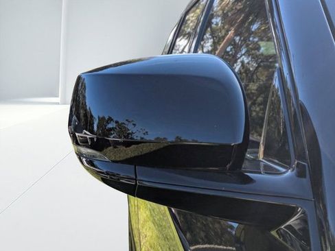 New 2025 Jeep Grand Cherokee L Limited w/ Black Appearance Package image 10