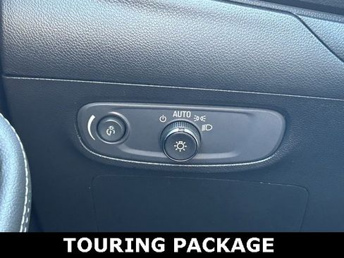 Used 2024 Buick Encore GX Sport Touring image 20