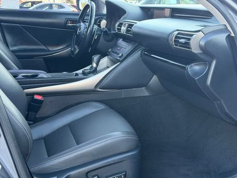 Used 2016 Lexus IS 200t RWD image 21