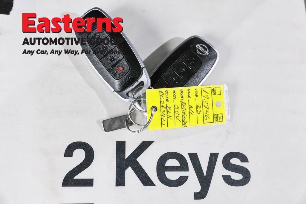 Used 2023 Nissan Pathfinder Rock Creek AWD/4WD image 30