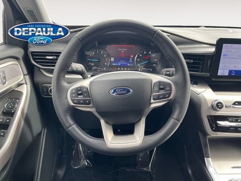 Used 2023 Ford Explorer XLT w/ Equipment Group 202A AWD/4WD image 15